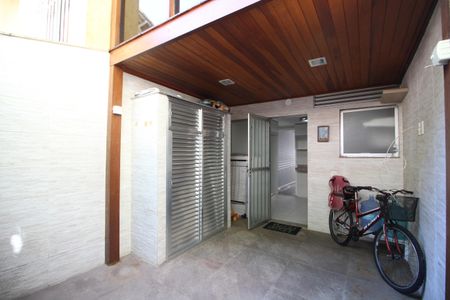 Casa de condomínio à venda com 90m², 2 quartos e 1 vagaÁrea Externa