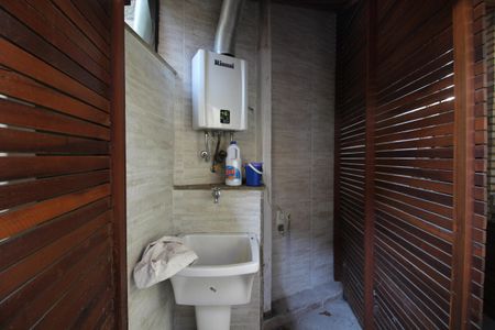 Casa de condomínio à venda com 90m², 2 quartos e 1 vagaÁrea de Serviço