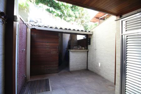 Casa de condomínio à venda com 90m², 2 quartos e 1 vagaÁrea Externa