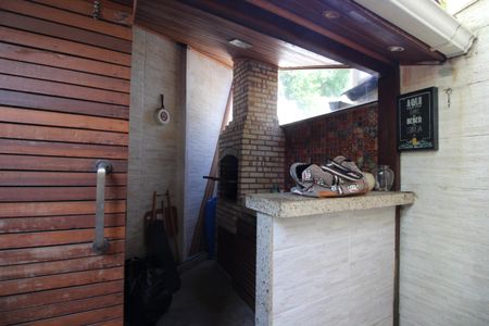 Casa de condomínio à venda com 90m², 2 quartos e 1 vagaChurrasqueira