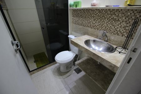 Casa de condomínio à venda com 90m², 2 quartos e 1 vagaBanheiro Social