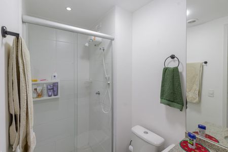 Banheiro de kitnet/studio à venda com 1 quarto, 31m² em Indianópolis, São Paulo