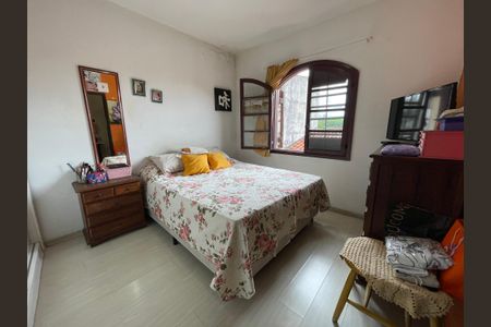 Casa à venda com 180m², 4 quartos e 6 vagasQuarto 1