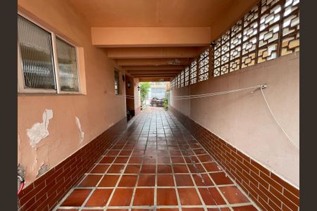 Casa à venda com 180m², 4 quartos e 6 vagasGaragem