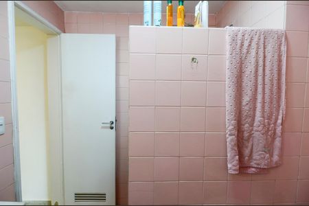 Apartamento à venda com 155m², 3 quartos e 1 vaga Apartamento à venda com 155m², 3 quartos e 1 vagaBanheiro Social