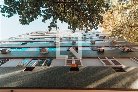 Apartamento à venda com 155m², 3 quartos e 1 vaga Apartamento à venda com 155m², 3 quartos e 1 vagaFachada