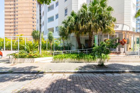 Apartamento para alugar com 75m², 3 quartos e 2 vagasFachada