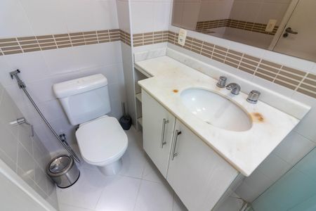 Apartamento para alugar com 75m², 3 quartos e 2 vagasBanheiro da Suíte