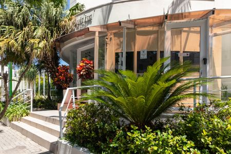 Apartamento para alugar com 75m², 3 quartos e 2 vagasFachada