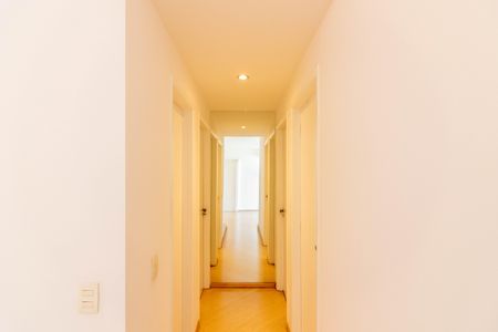 Apartamento para alugar com 75m², 3 quartos e 2 vagasCorredor