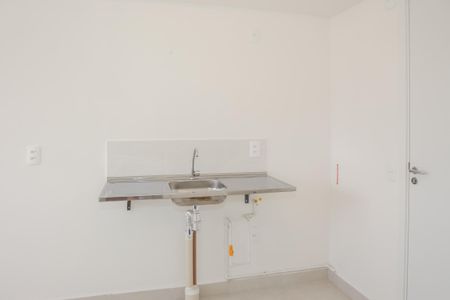 Apartamento para alugar com 27m², 1 quarto e sem vagaSala e cozinha