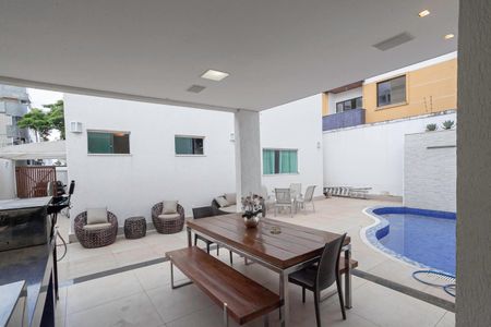 Casa à venda com 268m², 5 quartos e 4 vagasÁrea gourmet