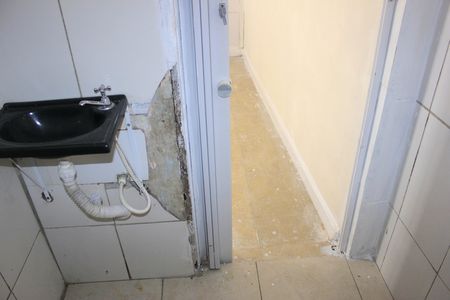 Casa para alugar com 30m², 1 quarto e sem vagaBanheiro