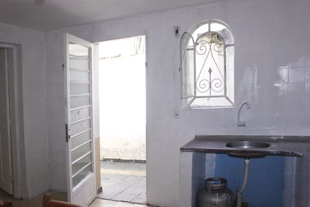 Cozinha de casa para alugar com 1 quarto, 30m² em Jardim Rosa de Franca, Guarulhos
