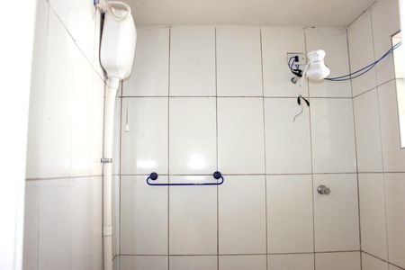 Banheiro de casa para alugar com 1 quarto, 30m² em Jardim Rosa de Franca, Guarulhos