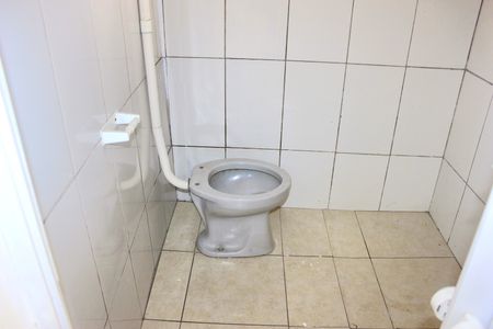 Banheiro de casa para alugar com 1 quarto, 30m² em Jardim Rosa de Franca, Guarulhos