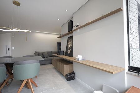 Apartamento à venda com 93m², 3 quartos e 2 vagasSala / Cozinha / Gourmet