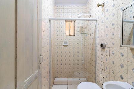 Casa à venda com 104m², 2 quartos e 1 vaga Casa à venda com 104m², 2 quartos e 1 vagaBanheiro