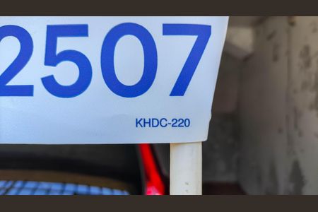 Casa à venda com 104m², 2 quartos e 1 vaga Casa à venda com 104m², 2 quartos e 1 vagaKHDC-220