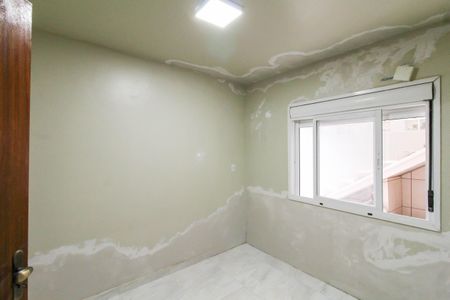 Suíte de casa à venda com 2 quartos, 150m² em São José, Canoas