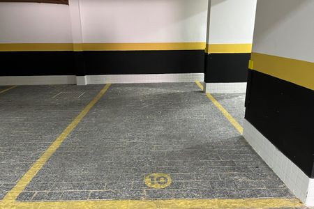 Apartamento para alugar com 68m², 2 quartos e 1 vagaÁrea comum