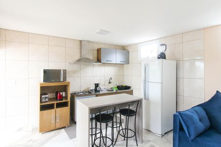 Sala/Cozinha de casa para alugar com 1 quarto, 40m² em São José, Canoas