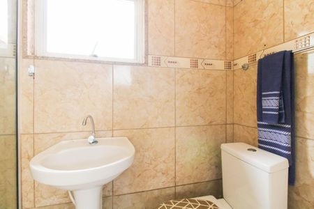 Banheiro de casa para alugar com 1 quarto, 40m² em São José, Canoas