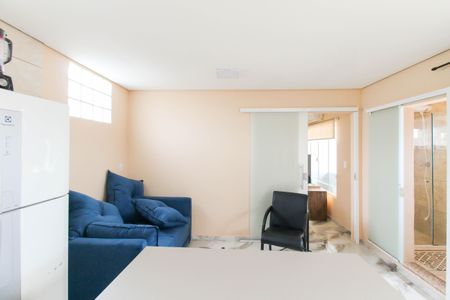 Sala/Cozinha de casa para alugar com 1 quarto, 40m² em São José, Canoas