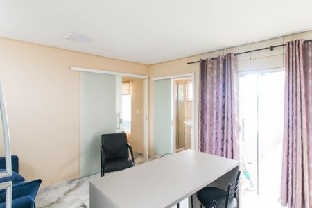 Sala/Cozinha de casa para alugar com 1 quarto, 40m² em São José, Canoas