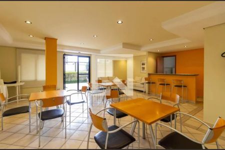 Apartamento para alugar com 65m², 2 quartos e 2 vagasÁrea comum - Salão de festas