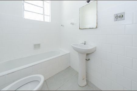 Apartamento para alugar com 95m², 3 quartos e sem vagaBanheiro