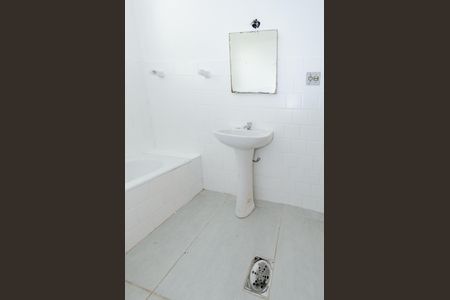 Apartamento para alugar com 95m², 3 quartos e sem vagaBanheiro