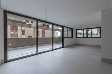 Apartamento à venda com 182m², 3 quartos e 3 vagasSala
