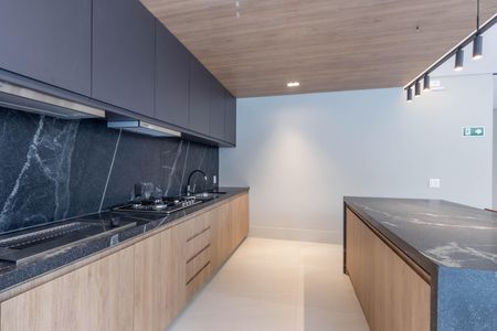 Apartamento à venda com 182m², 3 quartos e 2 vagas Apartamento à venda com 182m², 3 quartos e 2 vagasEspaço Gourmet
