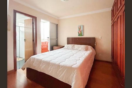 Apartamento à venda com 113m², 4 quartos e 2 vagasSuíte
