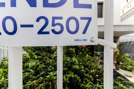 Apartamento à venda com 98m², 3 quartos e sem vagaPlaquinha