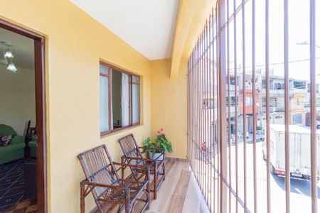 Casa à venda com 3 quartos, 120m² em Padroeira, Osasco