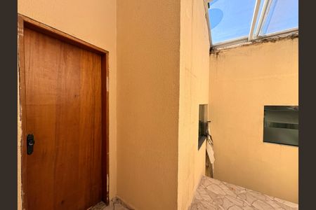 Casa à venda com 200m², 3 quartos e 4 vagasQuintal 2