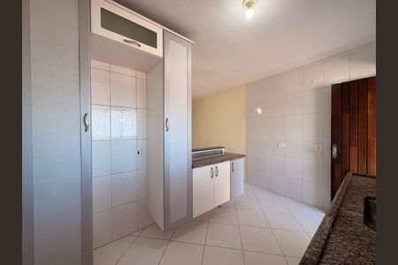Casa à venda com 200m², 3 quartos e 4 vagasCozinha