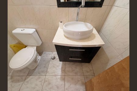 Casa à venda com 200m², 3 quartos e 4 vagasLavabo