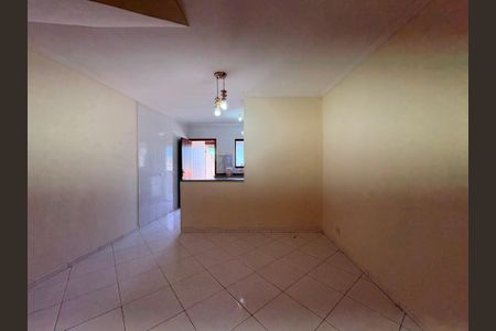 Casa à venda com 200m², 3 quartos e 4 vagasCopa