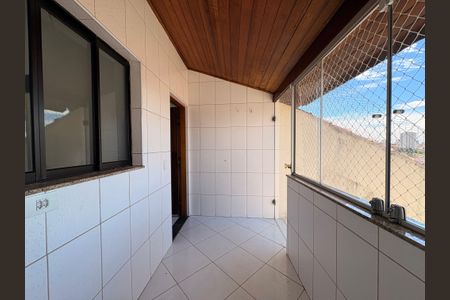 Casa à venda com 200m², 3 quartos e 4 vagasLavanderia