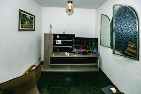 Casa à venda com 3 quartos, 320m² em Santa Monica, Belo Horizonte