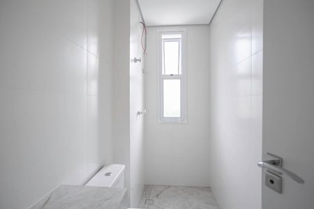 Apartamento à venda com 80m², 3 quartos e 2 vagasBanheiro social 