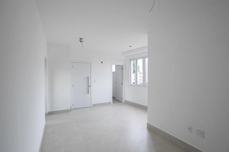 Sala de apartamento à venda com 3 quartos, 80m² em Cidade Nova, Belo Horizonte