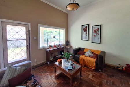 Casa para alugar com 3000m², 6 quartos e 2 vagasSala 1