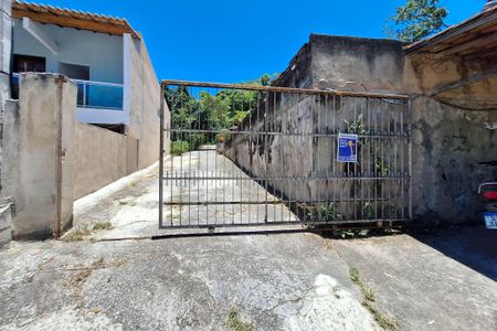 Casa para alugar com 3000m², 6 quartos e 2 vagasFachada