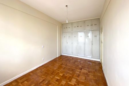 Apartamento à venda com 200m², 3 quartos e 1 vagaSuite 1