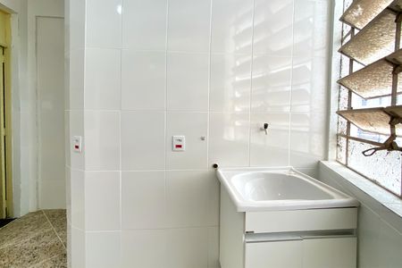 Apartamento à venda com 200m², 3 quartos e 1 vagaÁrea de Serviço