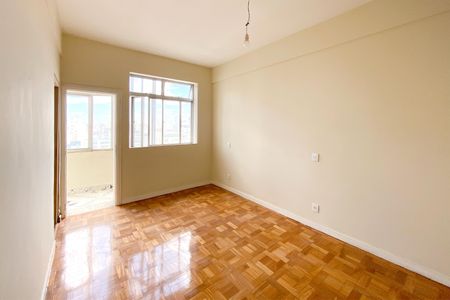 Apartamento à venda com 200m², 3 quartos e 1 vagaSuite 1